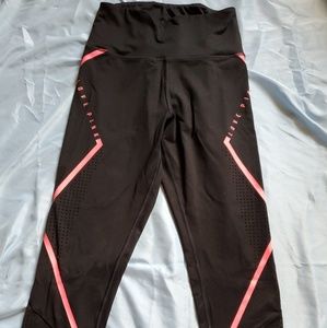 Mid calf leggings